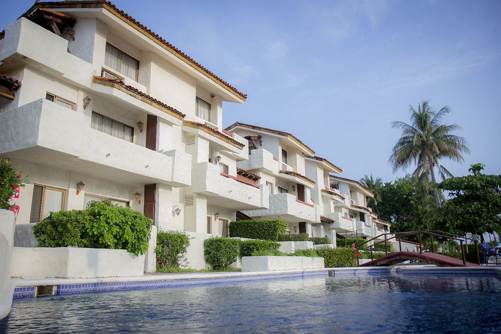 Cabo Blanco Hotel And Marina Барра-де-Навидад Экстерьер фото