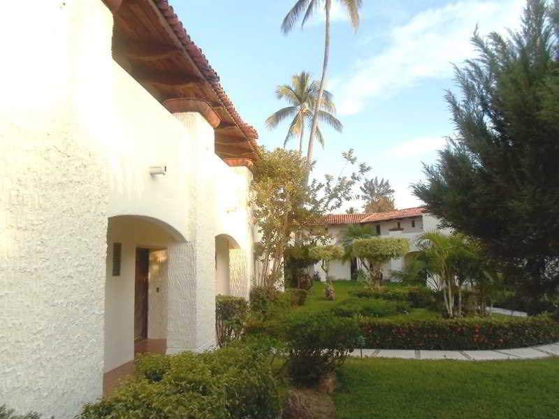 Cabo Blanco Hotel And Marina Барра-де-Навидад Экстерьер фото